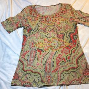 Woman’s business casual top
